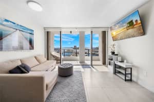 555 Ne 15th St 516, Miami