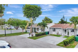 5651 SW 139th Pl, Miami, FL 33183, Sold 08/25/25