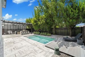 15924 Sw 136th Way, Miami