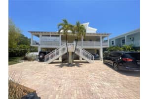 894 Ellen Dr, Key Largo