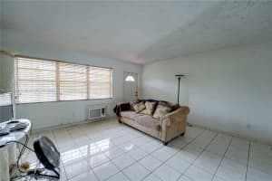 18831 NW 42nd Ct, Miami Gardens, FL 33055, Sold 07/07/25