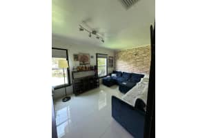 544 NW 96th St, Miami, FL 33150, - MLS#A11812306