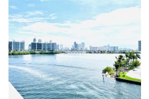3300 Ne 188th St 409, Aventura