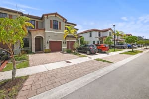 3434 W 105th St, Hialeah, FL 33018, - MLS#A11812365