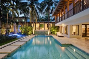 3571 N Prospect Dr, Miami