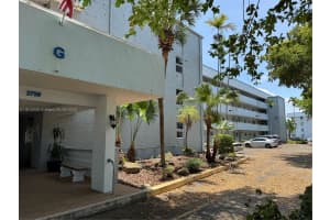 3750 NE 169th St APT 106, North Miami Beach, FL 33160, - MLS#A11812426