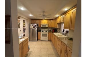 3750 NE 169th St APT 106, North Miami Beach, FL 33160, - MLS#A11812426