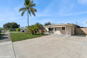 1831 SW 42nd Terrace, Fort Lauderdale, FL 33317, - MLS#A11812448