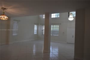 991 Crestview Cir, Weston, FL 33327 - MLS#A11812453