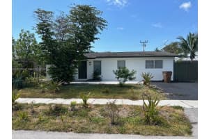 880 Ne 49th St Deerfield Beach, FL 33064 - MLS#A11812497