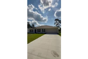 7875 97th Ave 7875, Vero Beach, FL 32967 - MLS#A11812532