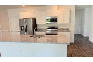 7875 97th Ave 7875, Vero Beach, FL 32967 - MLS#A11812532