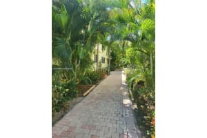 340 84th St 2, Miami Beach