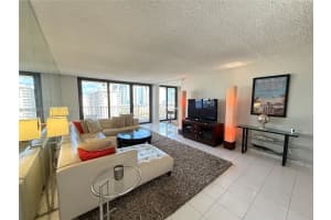 290 174th St 2010, Sunny Isles Beach