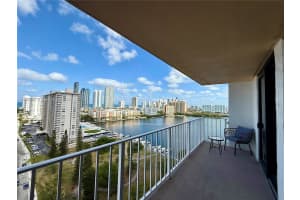 290 174th St APT 2010, Sunny Isles Beach, FL 33160, - MLS#A11812588