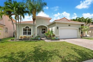 2046 SE 18th St, Homestead, FL 33035, Sold 07/18/25