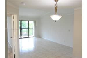 3987 NW 87th Ave 3987, Sunrise, FL 33351 - MLS#A11812609