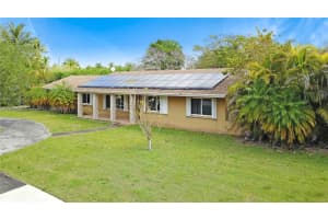 17501 SW 89th Ave, Palmetto Bay, FL 33157, Sold 08/08/25