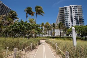 10275 Collins Ave APT 330, Bal Harbour, FL 33154, - MLS#A11812674