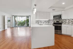 3605 Ne 207th St 1215, Aventura