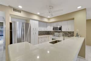 15461 Kippford Ct, Miami Lakes, FL 33014, Sold 07/18/25