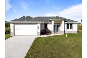 1219 Hibiscus Ave, Lehigh Acres