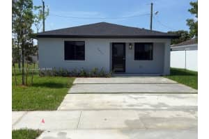 2411 Nw 153 St Miami Gardens, FL 33054 - MLS#A11812778