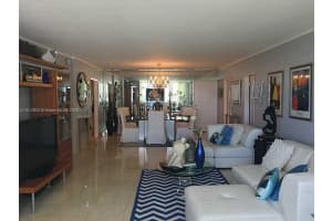 5005 Collins Ave APT 515, Miami Beach, FL 33140, - MLS#A11812920