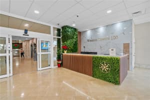 250 174th St 115, Sunny Isles Beach