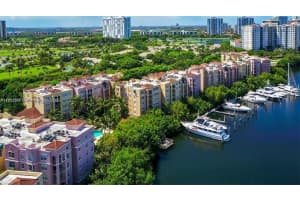 19777 E Country Club Dr Aventura, FL 33180 Sold 08/22/25