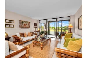 16100 Golf Club Rd APT 203, Weston, FL 33326, - MLS#A11812954