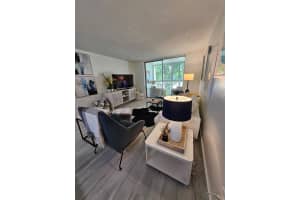 9081 Lime Bay Blvd APT 302, Tamarac, FL 33321, - MLS#A11812973