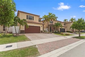 3502 W 86th Ter, Hialeah