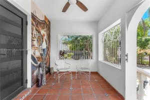 525 NW 32nd Ave, Miami, FL 33125, Sold 07/21/25