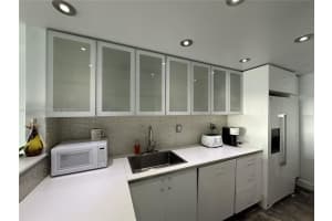 1000 West Ave APT 932, Miami Beach, FL 33139, - MLS#A11813040