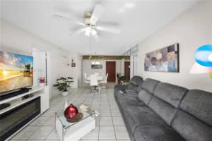 4709 NW 7th St Apt 405-9, Miami, FL 33126, - MLS#A11813050
