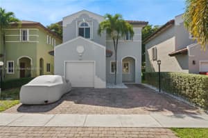 1180 NE 41st Ave, Homestead, FL 33033 - MLS#A11813057