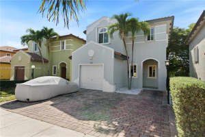 1180 NE 41st Ave, Homestead, FL 33033 - MLS#A11813057