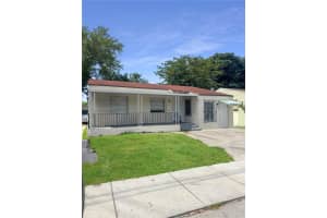 1334 Nw 56th St, Miami