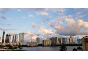 4000 NE 169th St APT 407, North Miami Beach, FL 33160, - MLS#A11813333