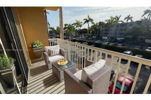 1350 SE 3rd Ave APT 309, Dania Beach, FL 33004, - MLS#A11813385