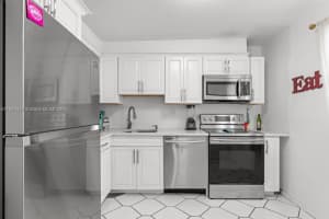 8421 Lagos De Campo Blvd APT 306T, Tamarac, FL 33321, Sold 08/08/25