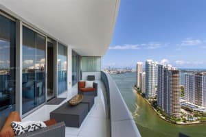 Epic Tower, 200 Biscayne Blvd Way, Miami, FL 33131, Sold 06/20/25