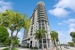 1 Glen Royal Pkwy 1213, Miami