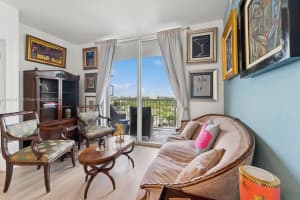 1 Glen Royal Pkwy APT 1213, Miami, FL 33125, - MLS#A11813478