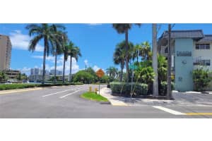 270 Layne Blvd APT 106, Hallandale Beach, FL 33009, - MLS#A11813506