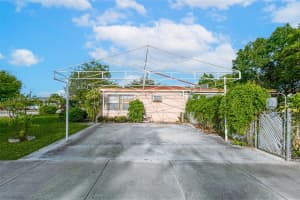 7280 Sw 9th St Miami, FL 33144 - MLS#A11813536