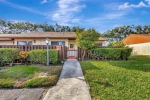 4864 Sable Pine Circle A, West Palm Beach, FL 33417 - MLS#A11813545