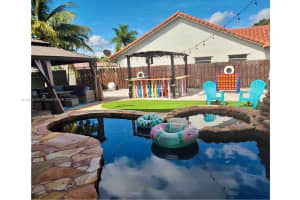 680 Nw 111th Way Coral Springs, FL 33071 - MLS#A11813558