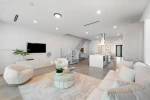 1201 SW 23rd St, Miami, FL 33145, Sold 08/01/25